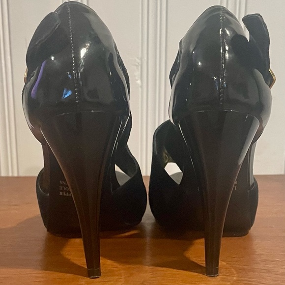 2 for $20 ⭐️Vianni Collection leather upper heels 6 - Picture 3 of 6